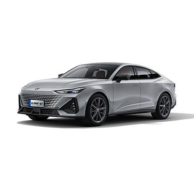 Changan UNI-V IDD Plug In Hybrid Sedan 5 posti chilometraggio 1100KM