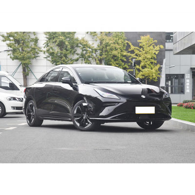 Hycan A06 Chinese Electric Taxi Auto elettrica di medie dimensioni con autonomia 550-630 km