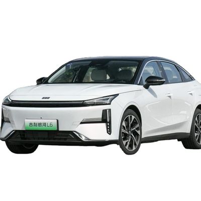 Geely Galaxy L6 Chinese Electric Sedan Plug In Hybrid Sedans 1370KM L2 Guida assistita