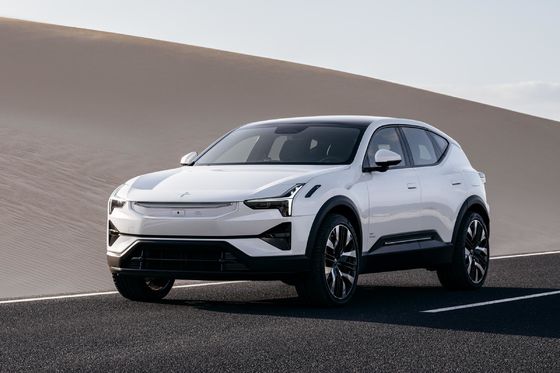 Polestar 3 SUV di lusso elettrico con autonomia da 620 KM a 670 KM livello di guida assistita L2