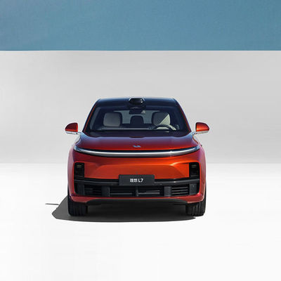 L'ideale L7 SUV di lusso con CLTC Comprehensive Cruising