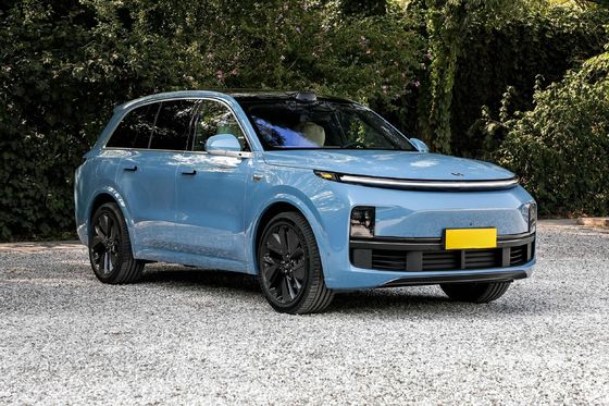 LI XIANG L8 Auto grande SUV PHEV di lusso 6 posti autonomia elettrica pura 1315 chilometri