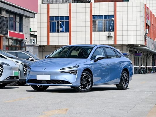 Nuova berlina elettrica Aion S Max GAC con due versioni con una gamma di 510-610 km