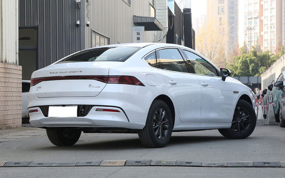 2024 BYD Qin Plus 55km/120km Honor Modello Cina D-MI Plug in Hybrid Car