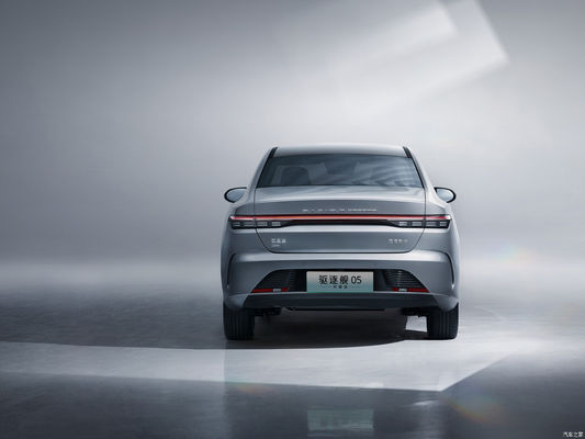 Destroyer 05 Honor Edition 2024 di BYD per le versioni ibride e EV D-mi