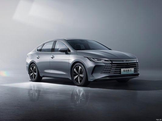 Destroyer 05 Honor Edition 2024 di BYD per le versioni ibride e EV D-mi