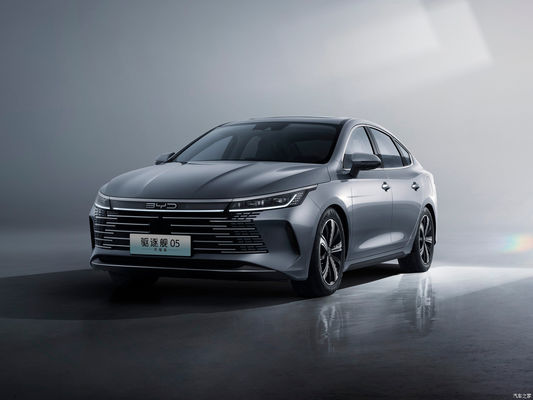 Destroyer 05 Honor Edition 2024 di BYD per le versioni ibride e EV D-mi