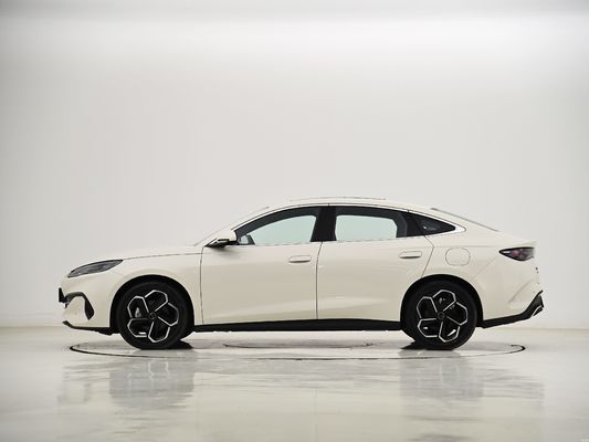 2024 BYD Seal06 Dm-i CLTC (L/100km) 1.36L PHEV Power Range completo 2100KM Sedana ibrida!