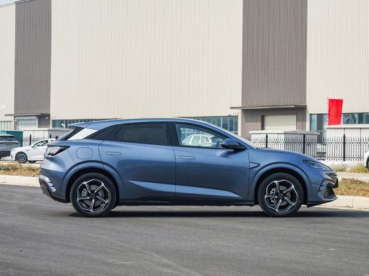 2025 BYD Seal 06GT, con autonomia da 505 km a 605 km. La nuova piattaforma elettronica 3.0 Evo di BYD,..