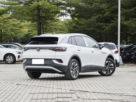 2024 Volkswagen ID.4 CROZZ, autonomia da 442 km a 600 km.