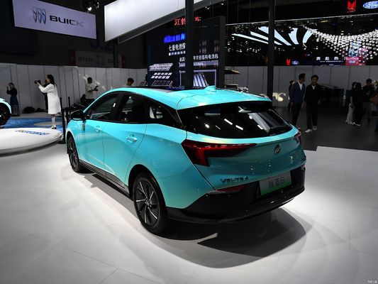 Buick Velite 6, berlina elettrica pura, gamma 430KM-450KM. Cina ha fatto joint venture auto elettrica con prezzo basso.