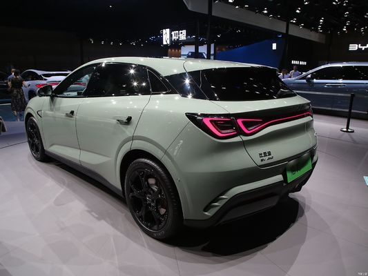 25 BYD Seal06GT, con autonomia 505KM-605KM, con trazione integrale e trazione integrale con due sistemi.