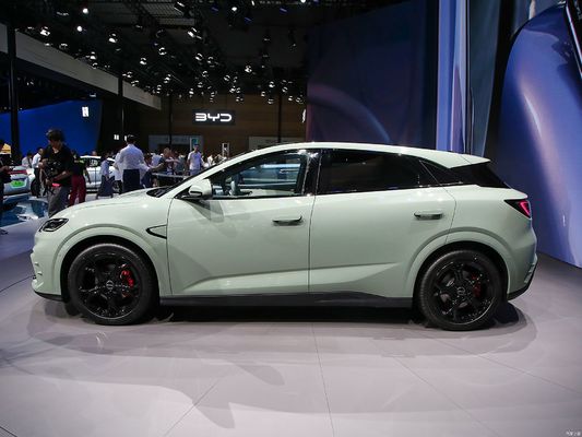 25 BYD Seal06GT, con autonomia 505KM-605KM, con trazione integrale e trazione integrale con due sistemi.