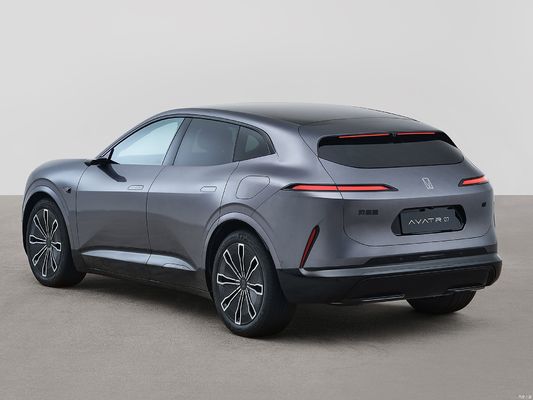 Changan Avatr 07 è un nuovo marchio di fascia alta creato congiuntamente da CATL, Huawei e Chang'an Automobile.rendendolo il driver intelligente più conveniente.