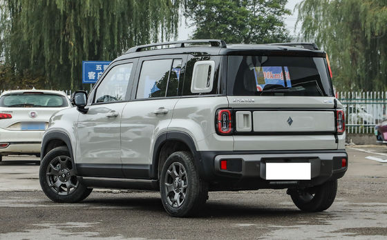 Baojun Yueye Plus è un veicolo elettrico cinese con un caratteristico design a scatola, che offre un'autonomia CLTC di 401 km.offrendo un ottimo rapporto qualità-prezzo