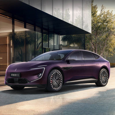 AVATR 12 Auto elettrica Alta velocità 700KM Lungo raggio di crociera Auto elettrica berlina a 5 posti